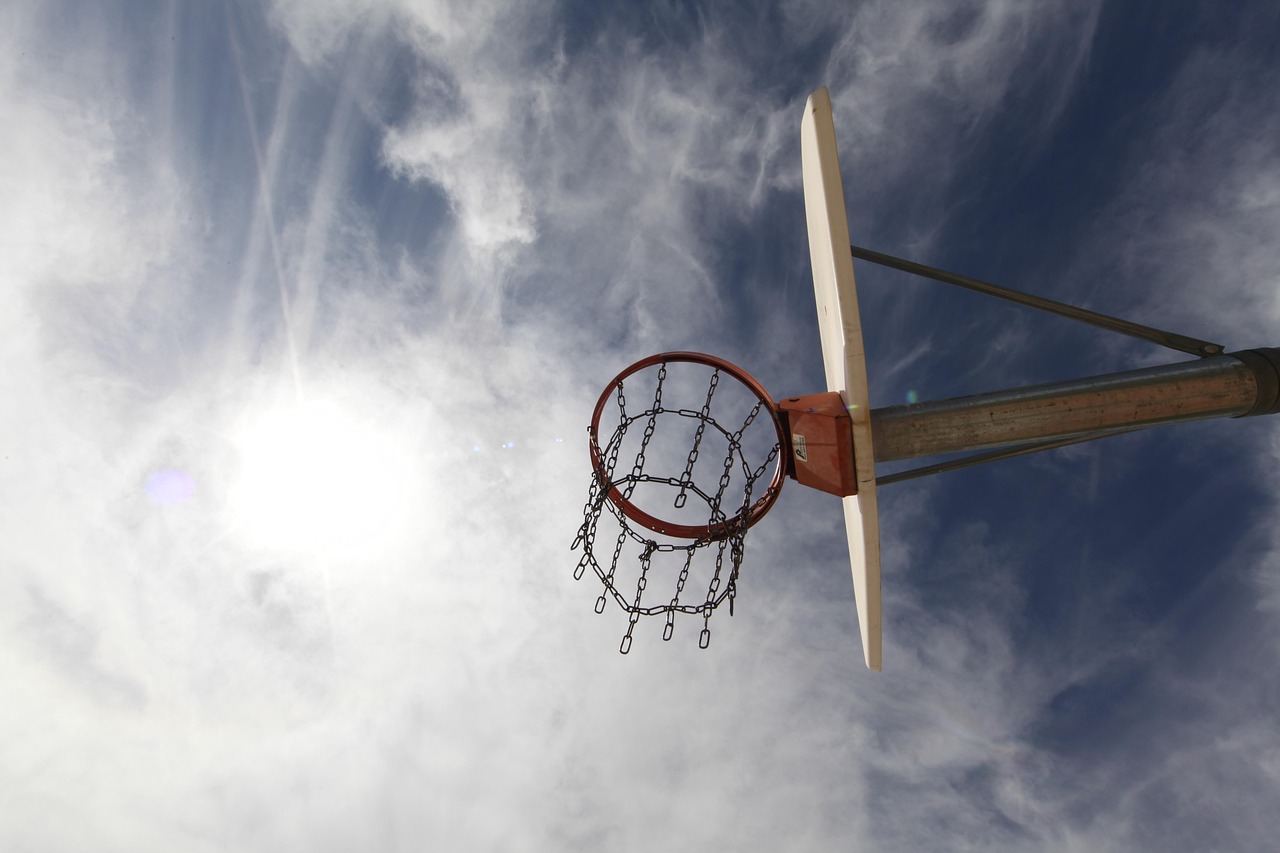 篮球智慧，解锁NBA胜负预测的秘密
